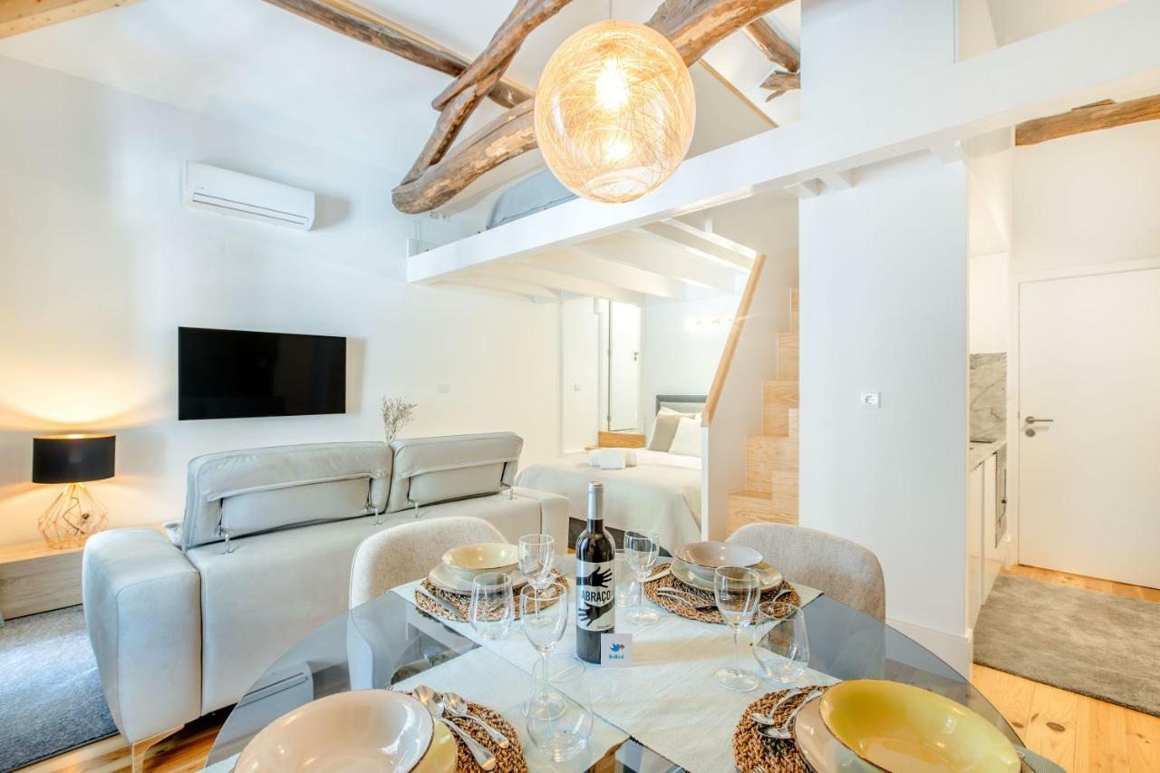 Santa Catarina Charming Loft Apartment Порто Екстериор снимка
